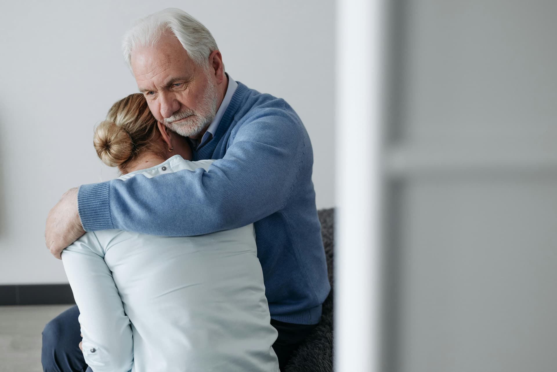 8 Ways to Support Someone Struggling with Mental Health Without Overstepping